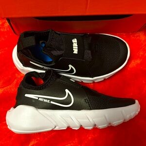 Nike toddler running shoes